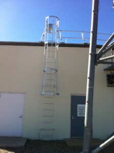 osha ladder cage