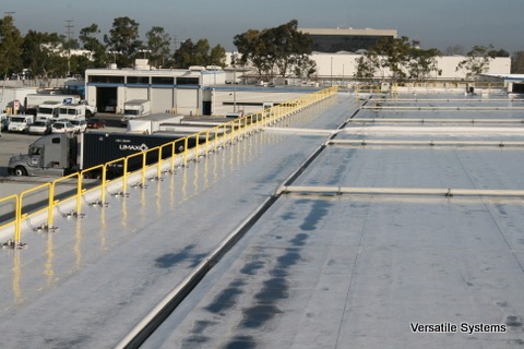 roof guardrail system